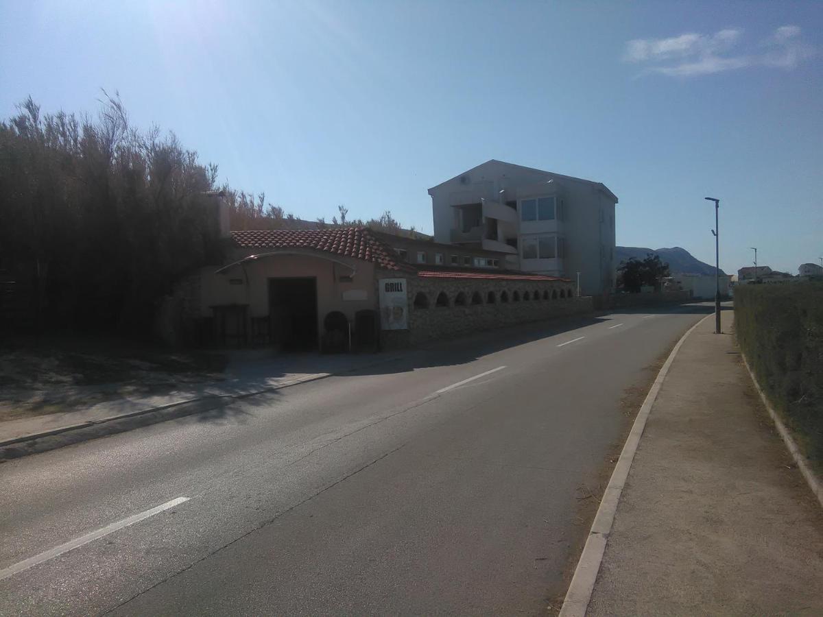 Apartmani Maja Pag Town Esterno foto